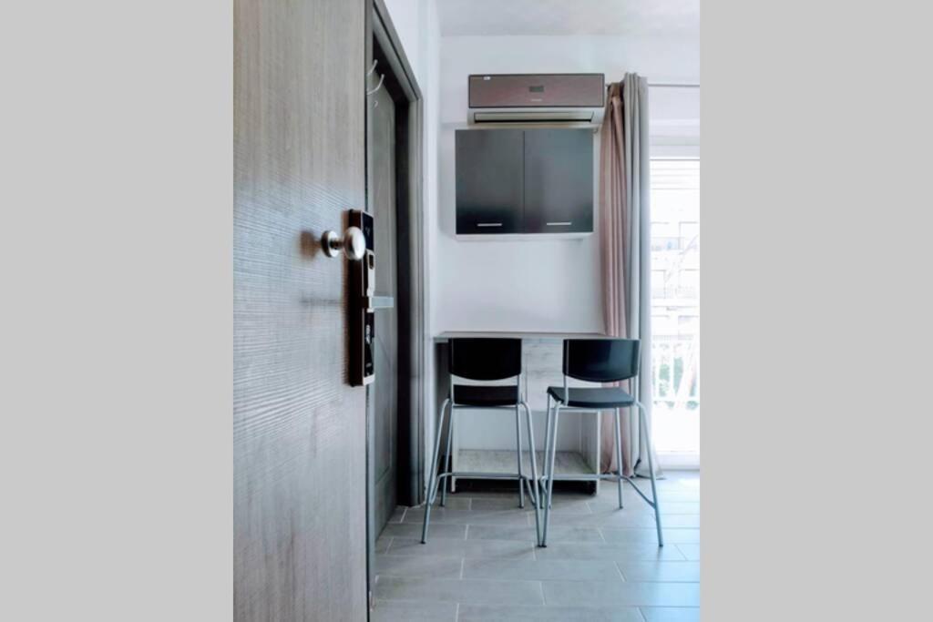 Deluxe Apartment By Prima Lodging Tessalónica Exterior foto
